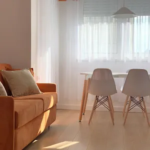  Apartament Colorful By The Sea